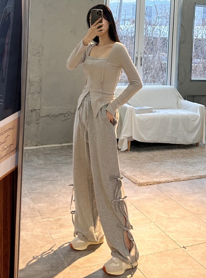 Split hem string pants
