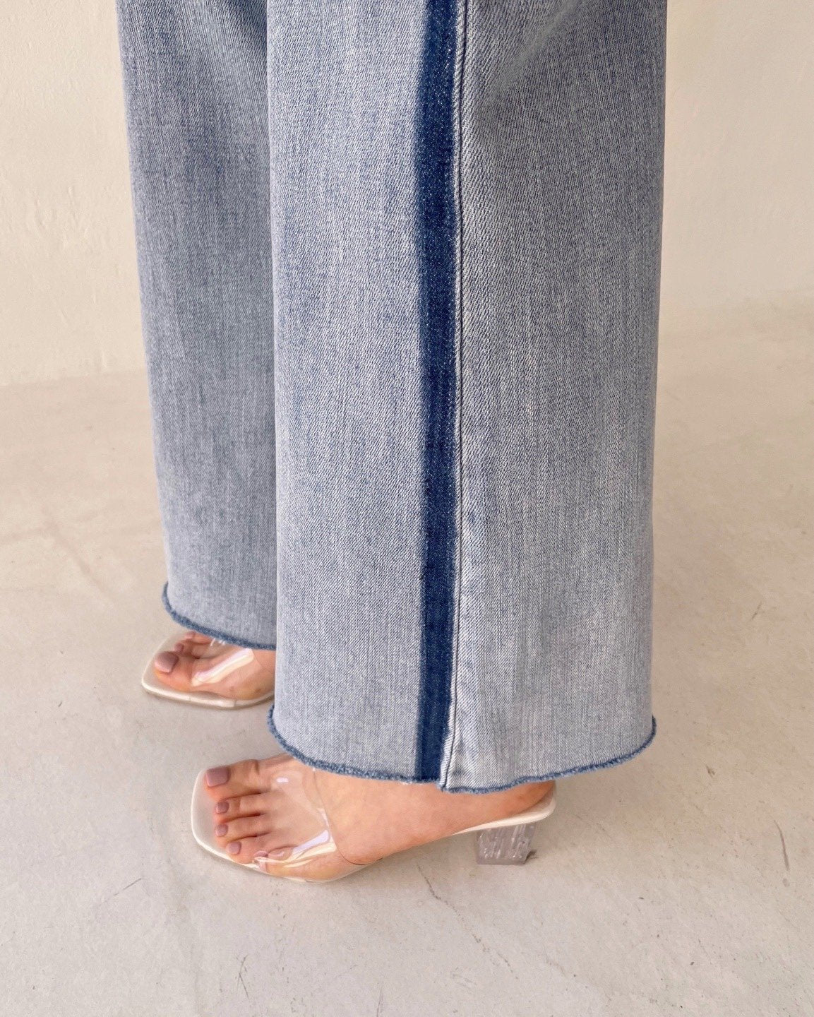 Bell bottom split hem flared jeans