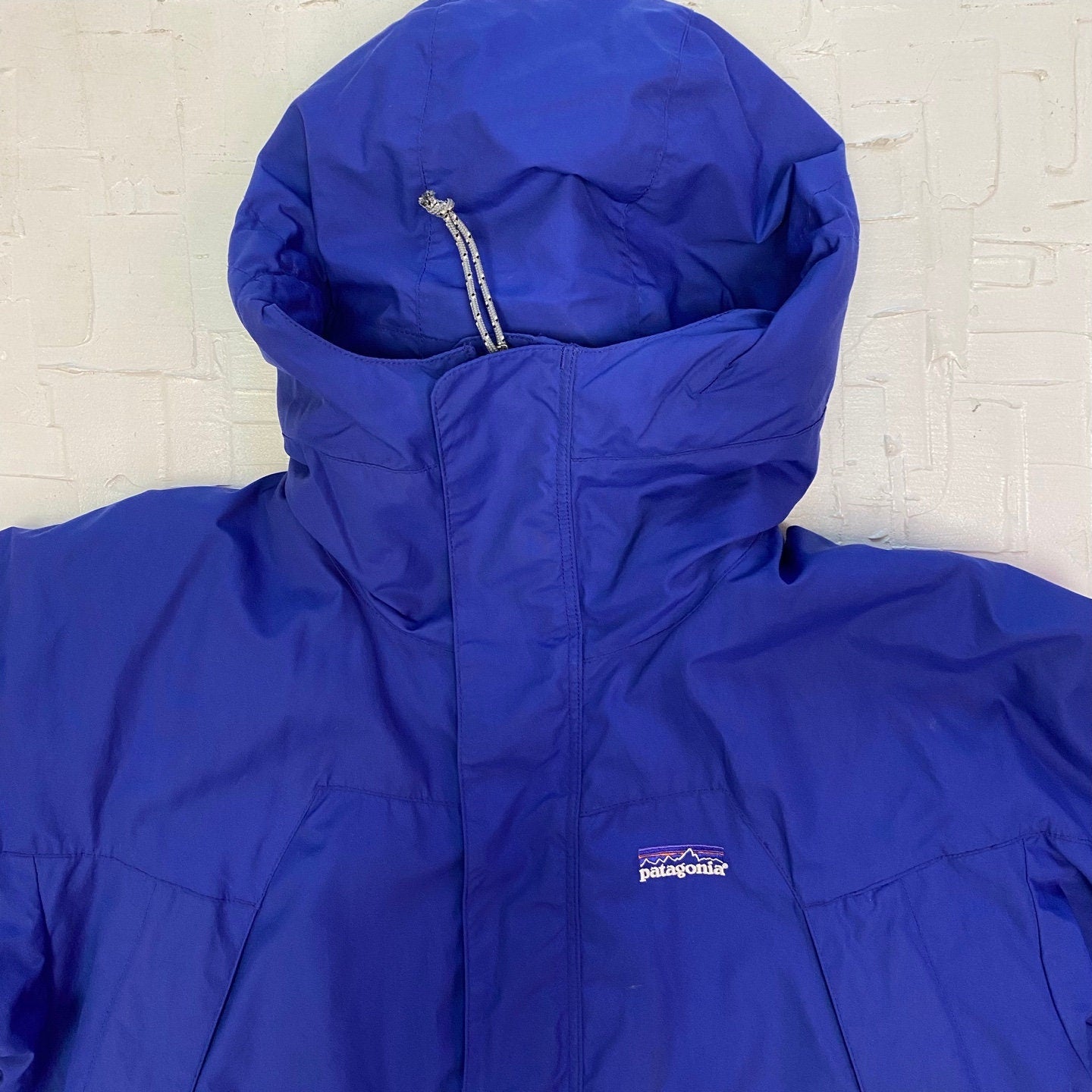 Vintage Patagonia Puffer Jacket with Fleece Lining and Zip up + Velcro Closure | Vintage Puffer Jacket | Patagonia | Size XS | SKU M-1962