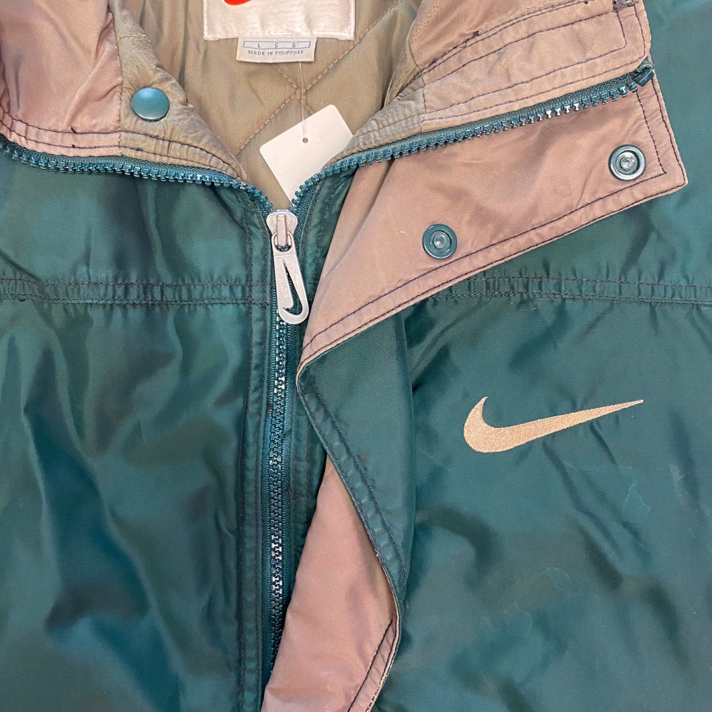 Vintage Teal and Brown Nike Ski-Jacket with Large Logo on Sleeve | Vintage Jacket | Nike | Quilt Lining | Winter | Men's Size L | M-2044