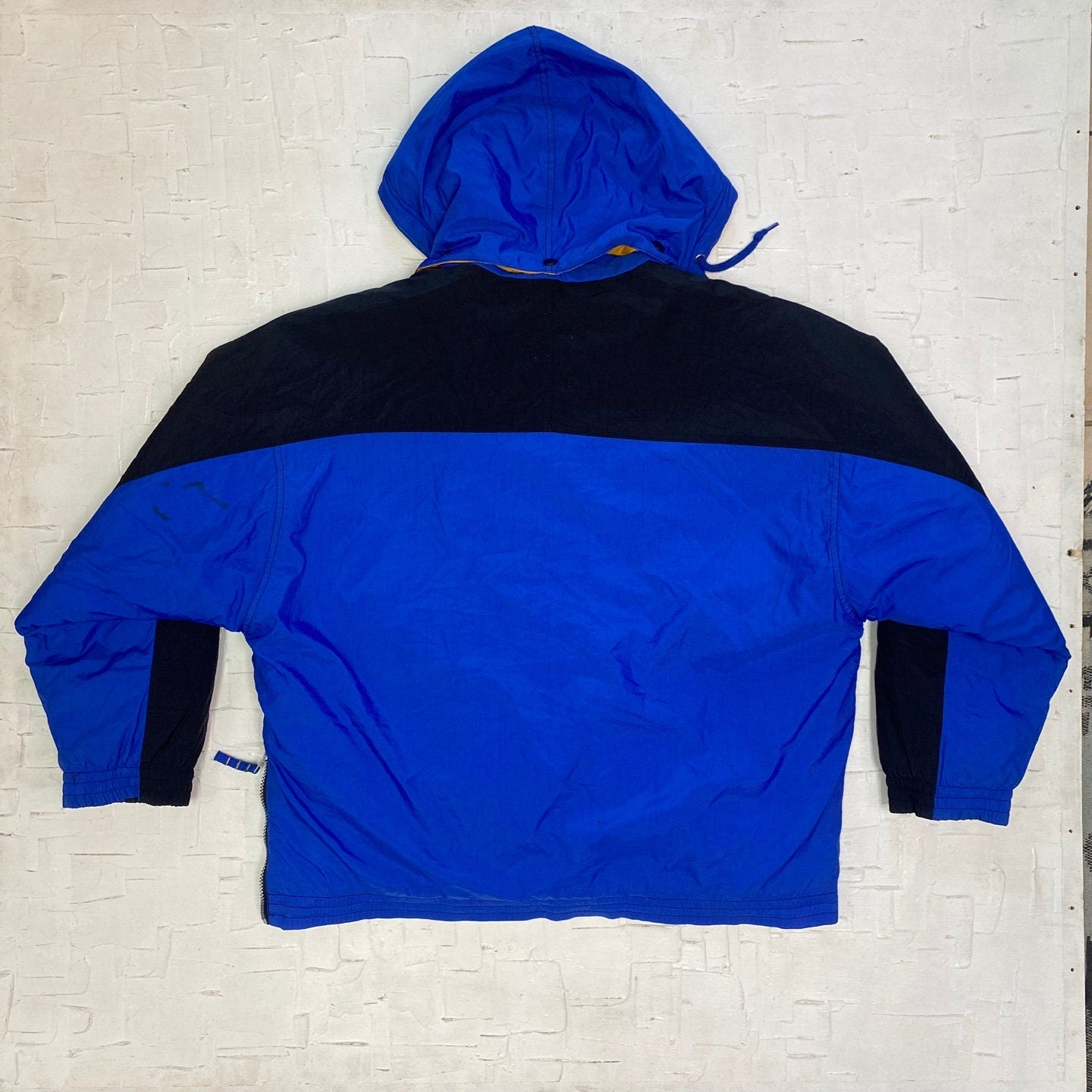 Vintage Nike Puffer Winter Jacket with Colourblocking and Zipper Frontal Pocket | Vintage Jacket | Nike Jacket | Size M | SKU-2049 |