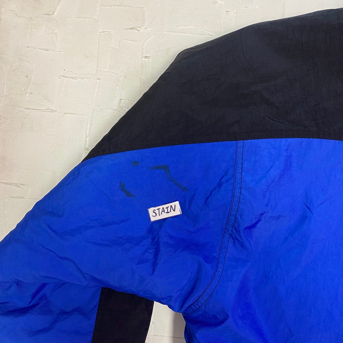 Vintage Nike Puffer Winter Jacket with Colourblocking and Zipper Frontal Pocket | Vintage Jacket | Nike Jacket | Size M | SKU-2049 |