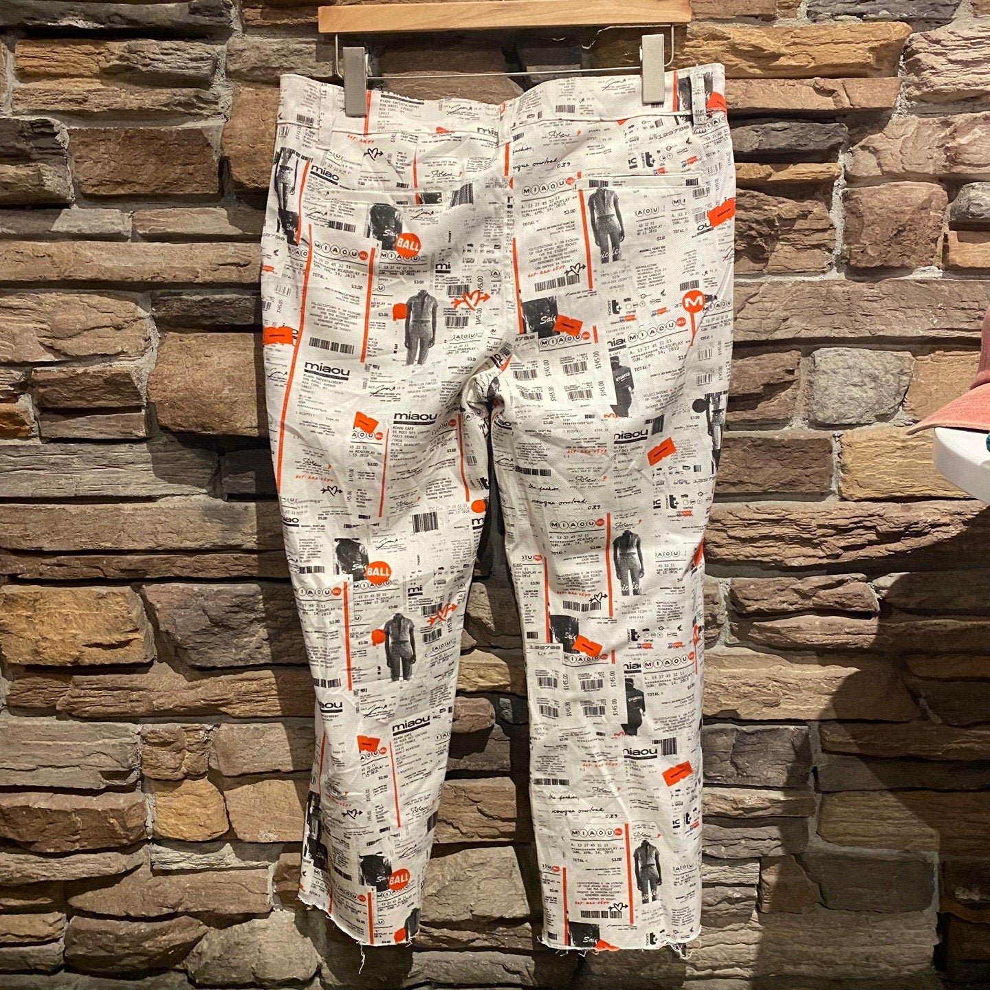 Miaou Mid Rise Wide Leg All Over Newspaper Print Pants | Capri Pants | Cropped | White Black and Red | Pants | Size 29 | SKU: STQ-3341