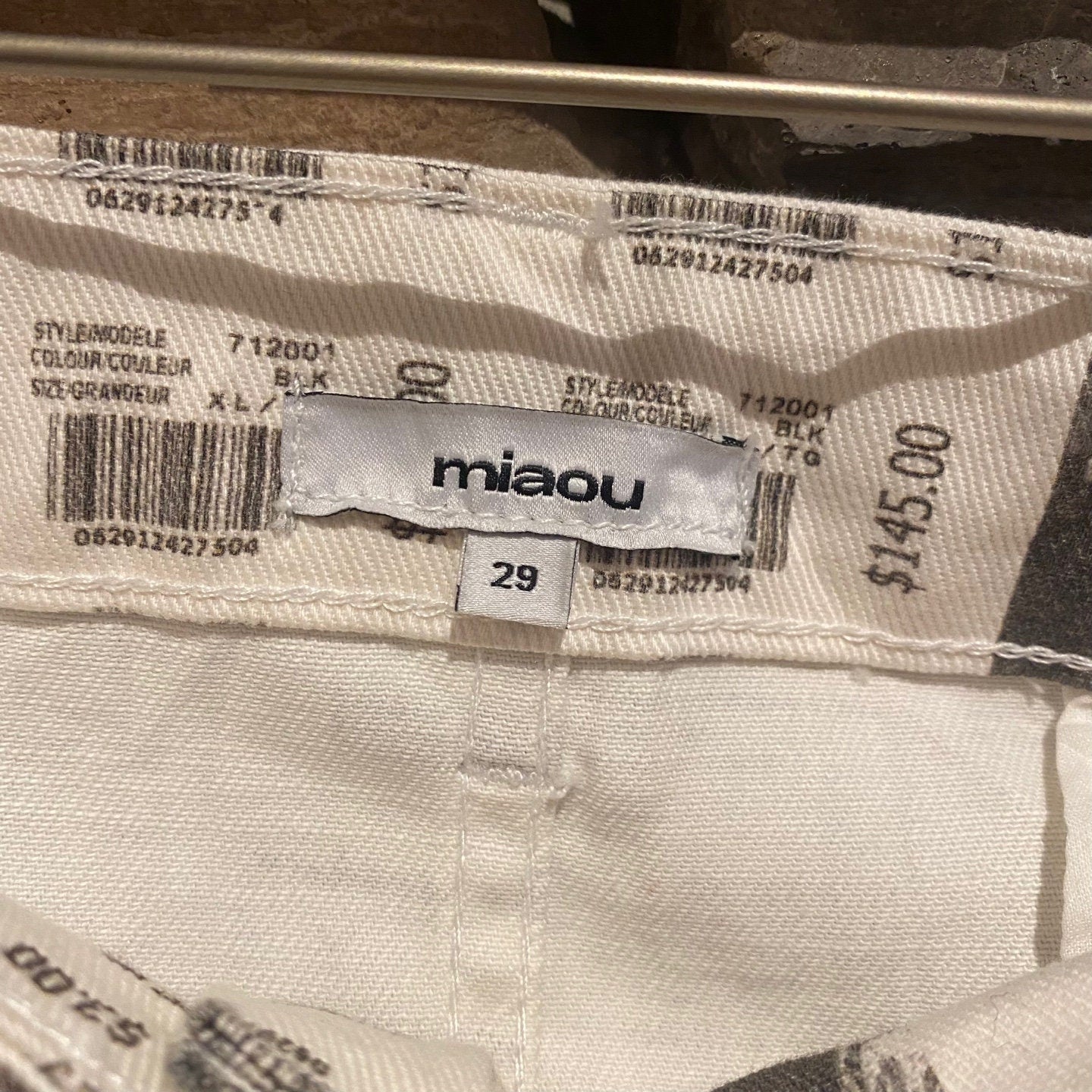 Miaou Mid Rise Wide Leg All Over Newspaper Print Pants | Capri Pants | Cropped | White Black and Red | Pants | Size 29 | SKU: STQ-3341