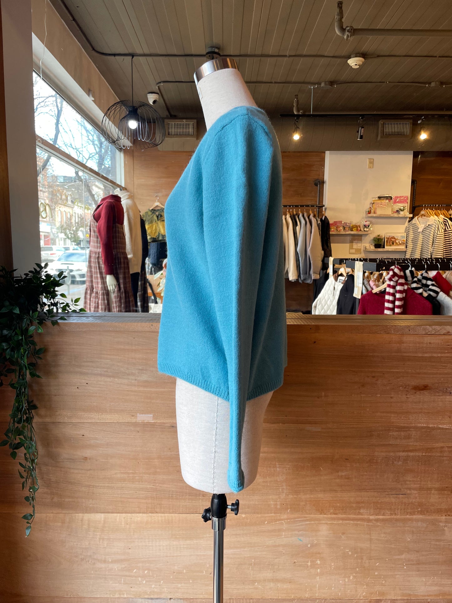 Boxy Scoop neck Cardigan