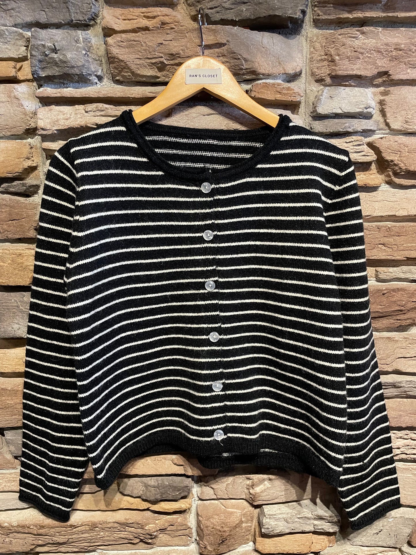 Boxy Scoop neck Cardigan