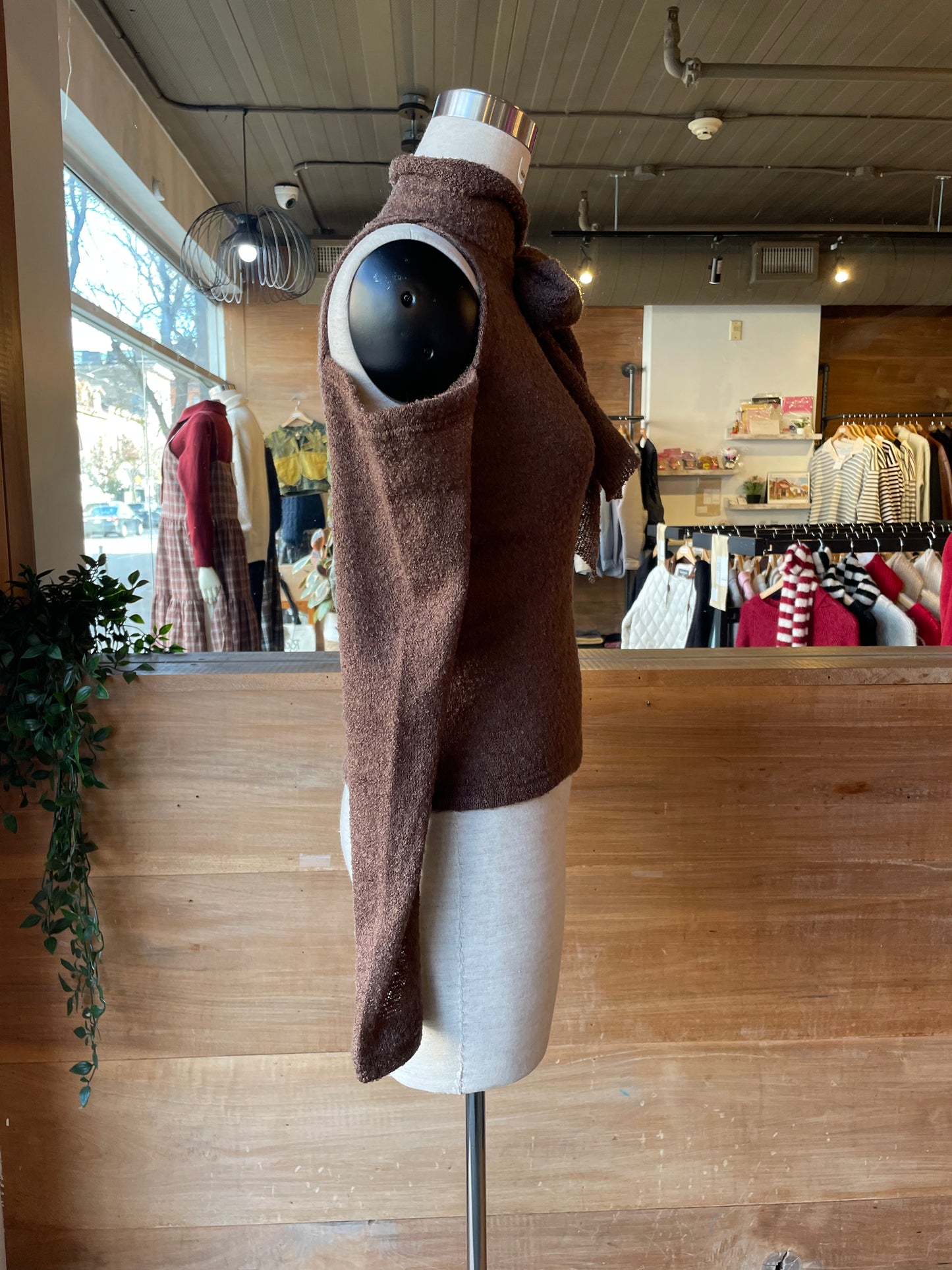 Cut out Shoulder Top with Neck Tie