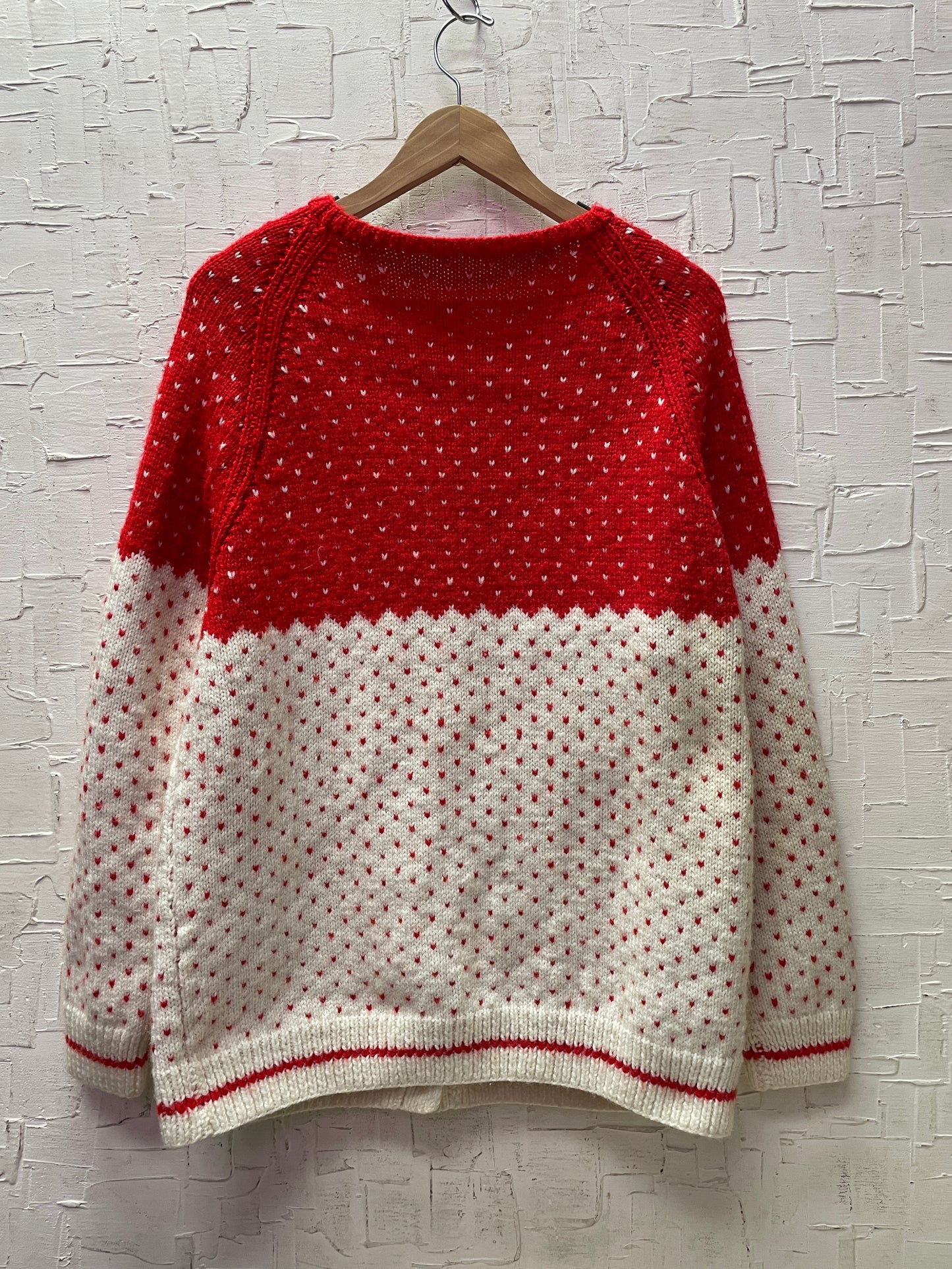 Vintage Red and White Heart Patterned Knit Cardigan