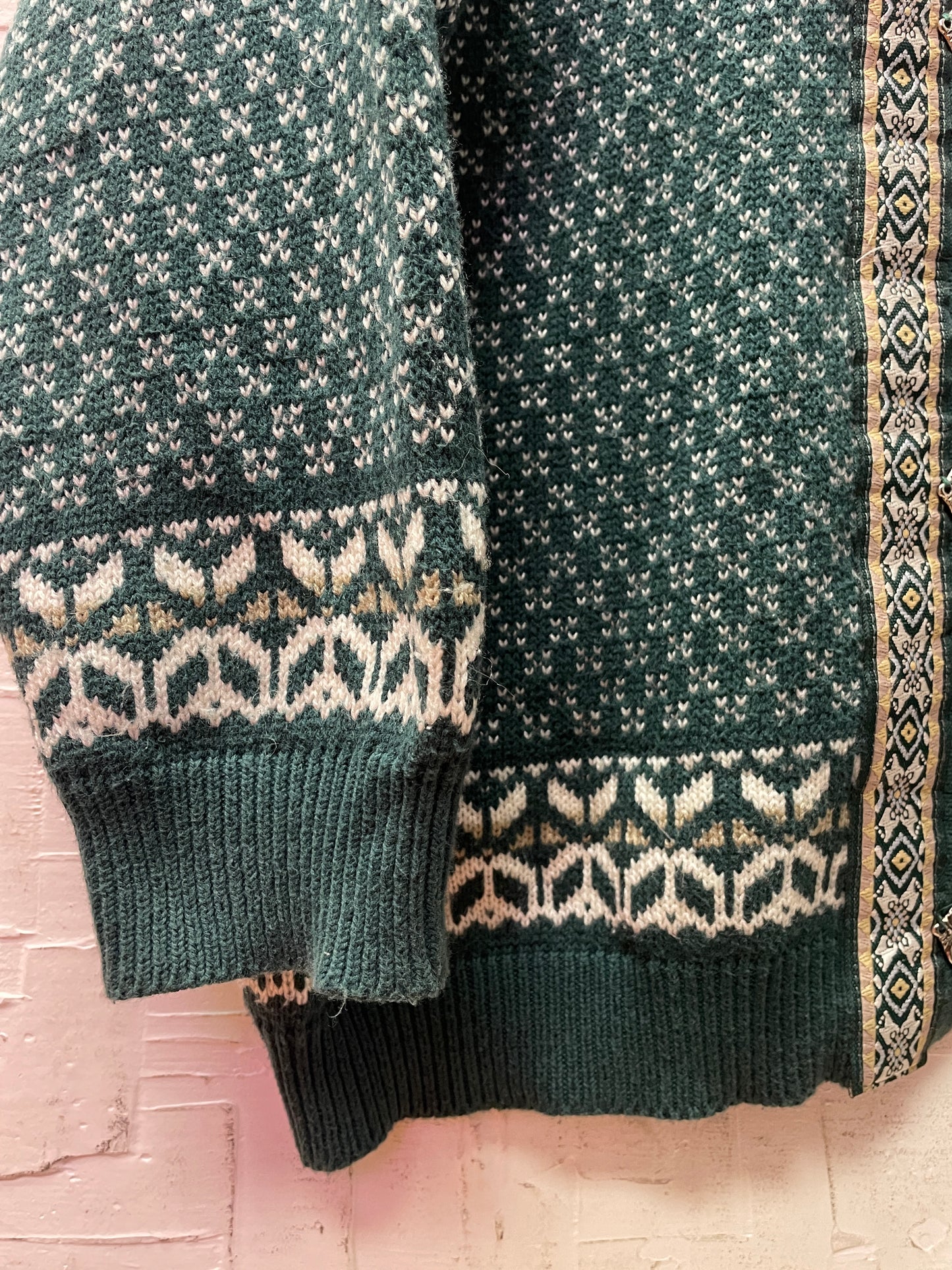 Vintage Cottage Cove Norwegian Style Cardigan