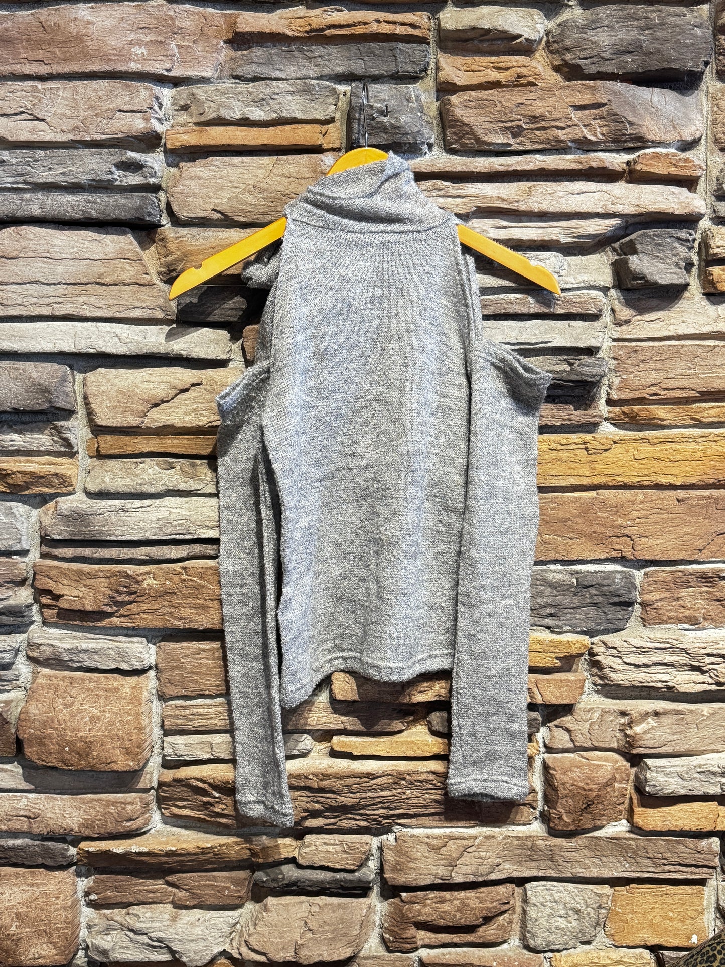 Cut out Shoulder Top with Neck Tie