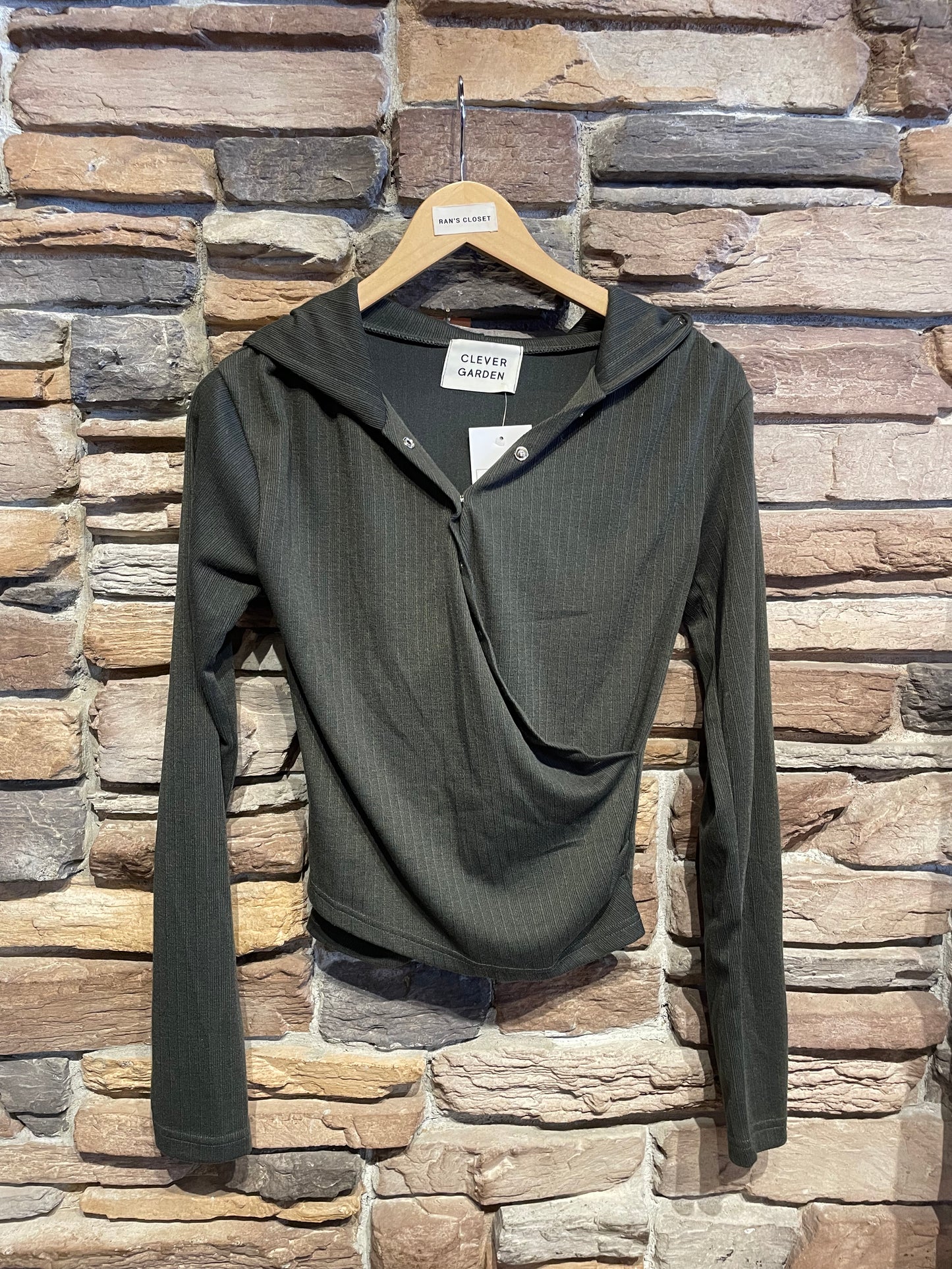 Snap Detail Hooded Top