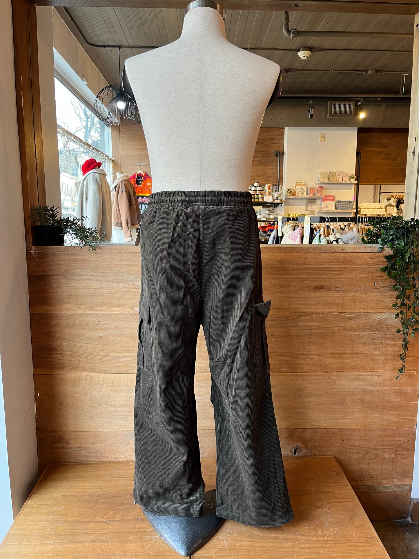 Men's Corduroy Cargo Pants