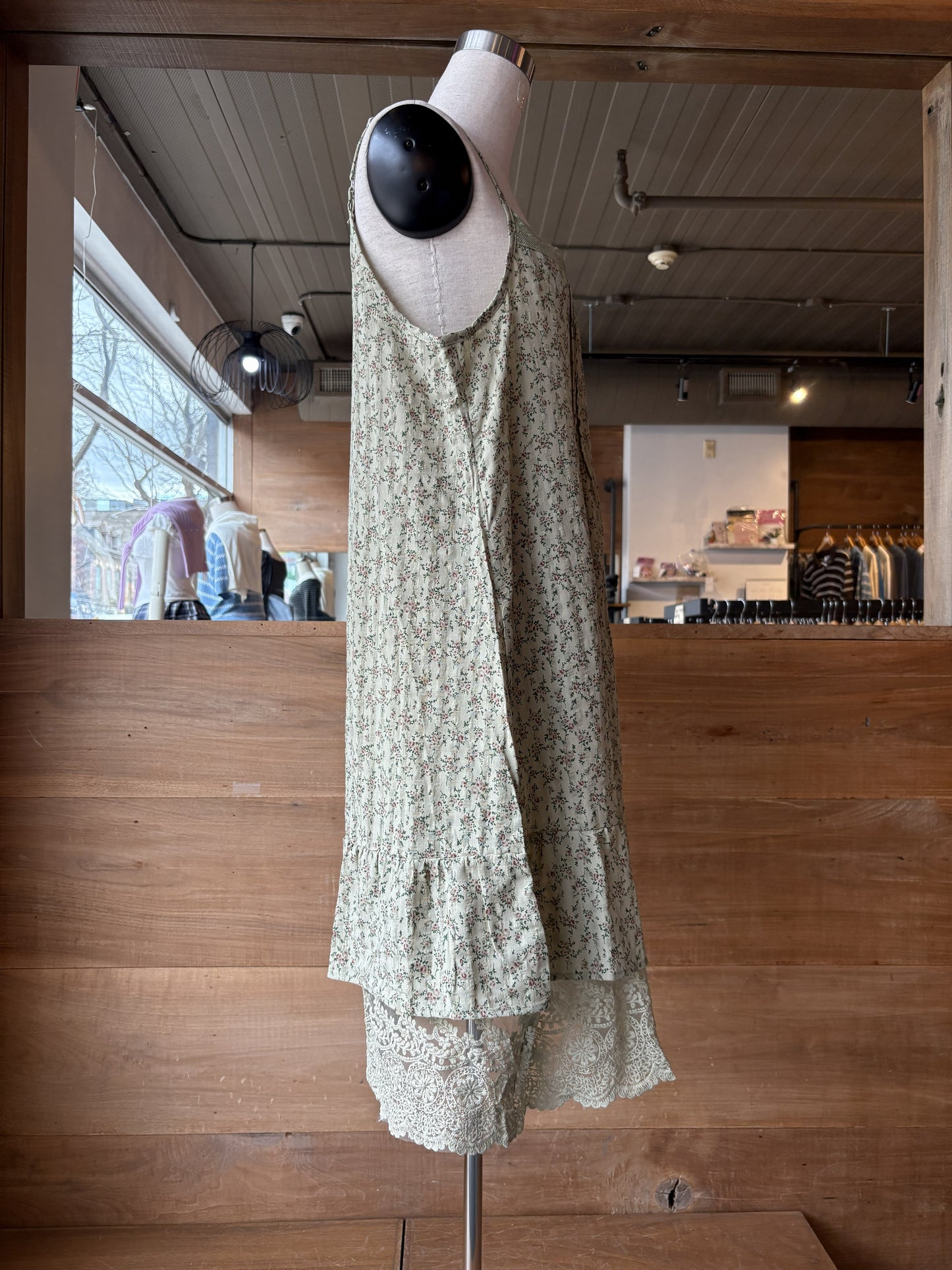 Prairie Bloom Midi-Dress