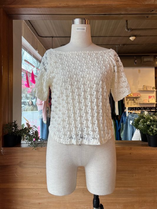 Short Sleeve Bow Patterned Mesh Top