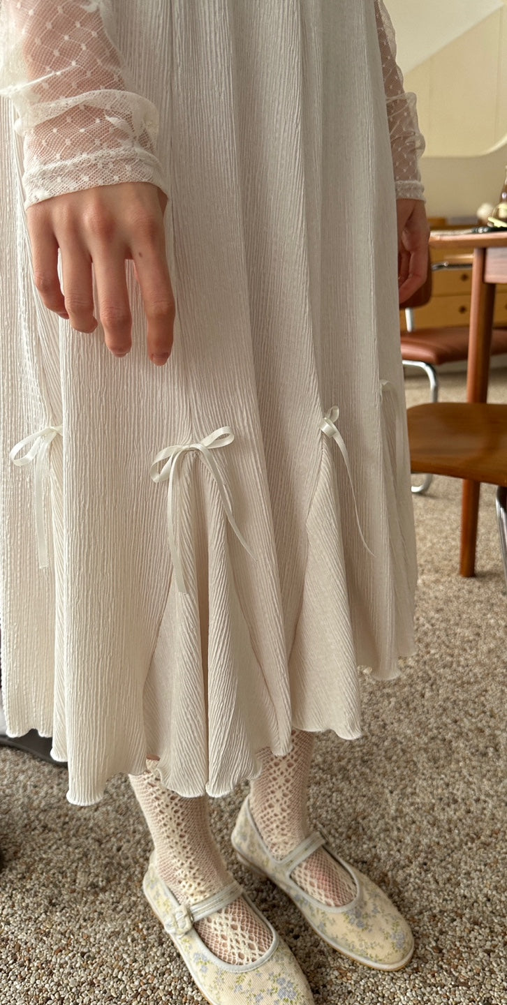 Pleated ribbon skirt