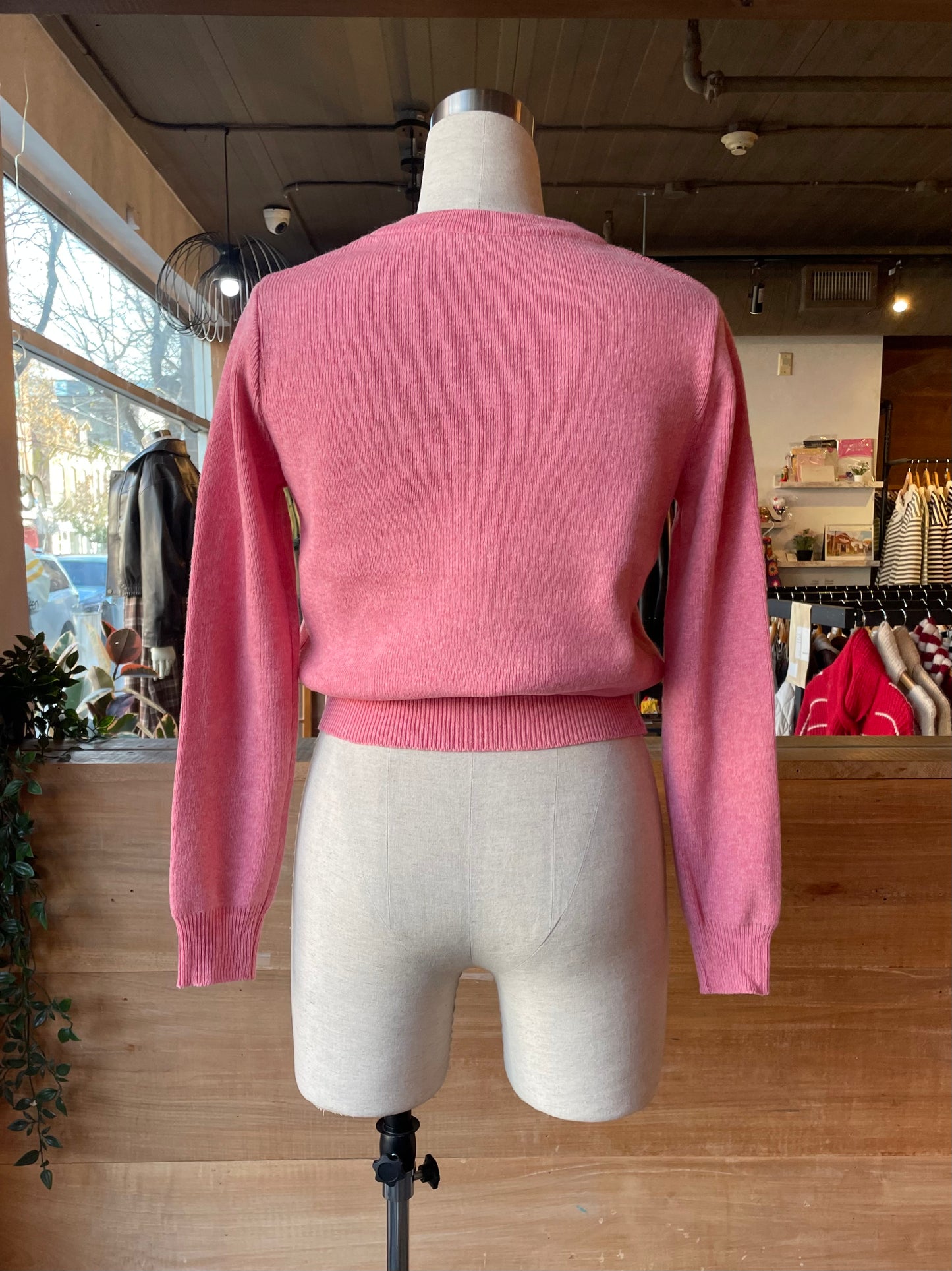 Scoop V-neck Cardigan