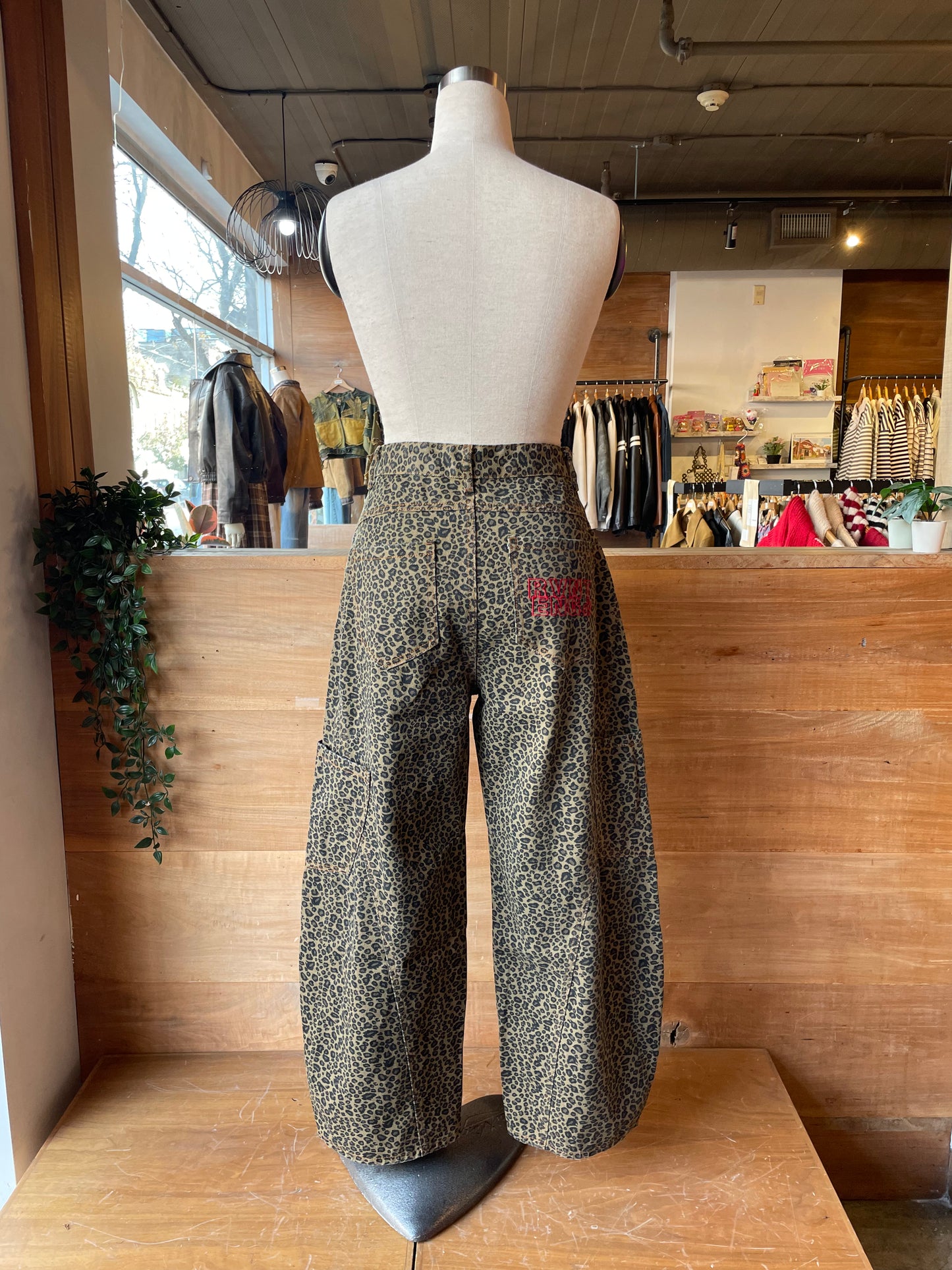 Leopard Print Baggy Barrel Jeans