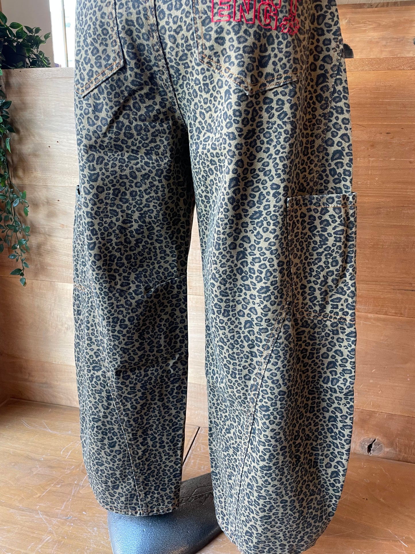 Leopard Print Baggy Barrel Jeans