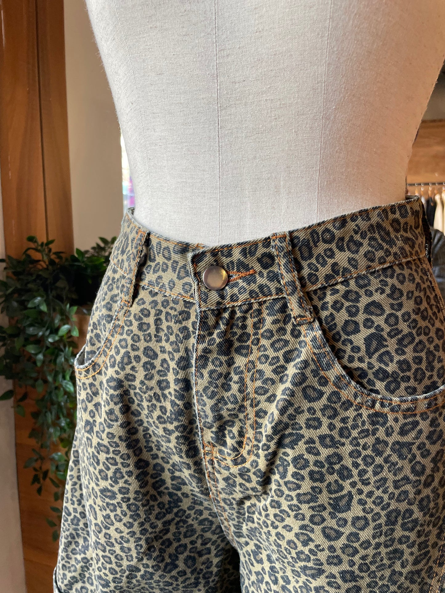 Leopard Print Baggy Barrel Jeans