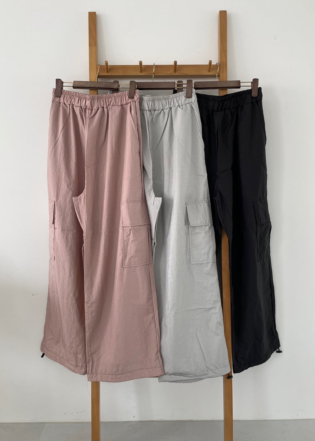 Relaxed-fit parachute pants