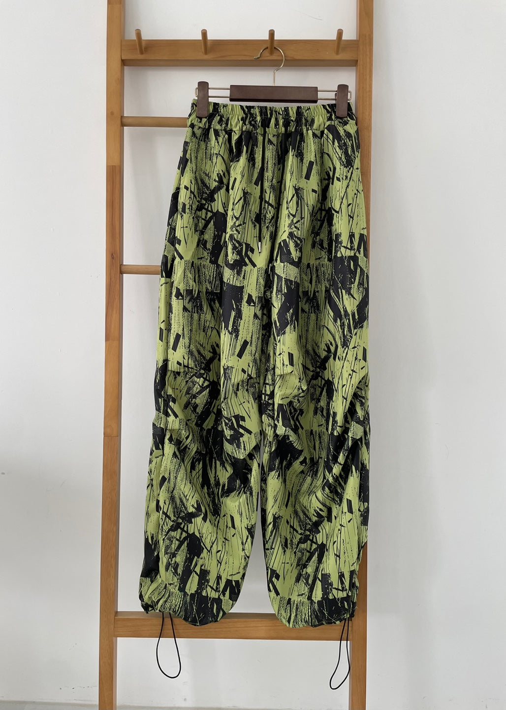 Relaxed-fit neon tie-dye pants