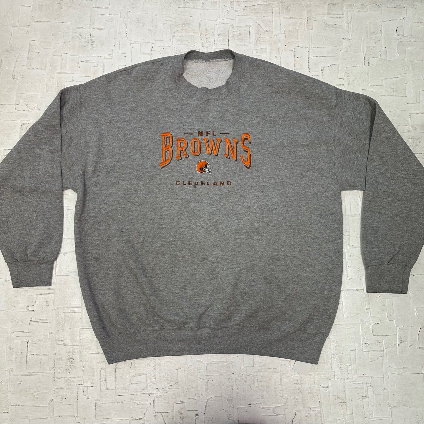Vintage Cleveland Browns Football Grey Embroidered Sweatshirt