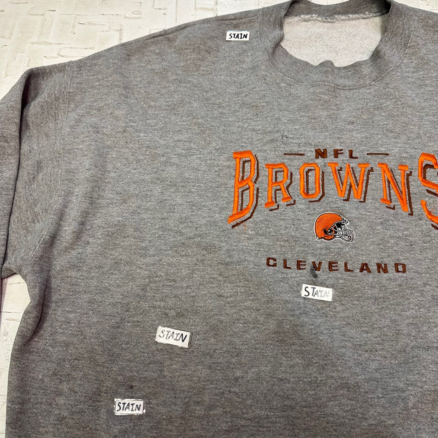 Vintage Cleveland Browns Football Grey Embroidered Sweatshirt