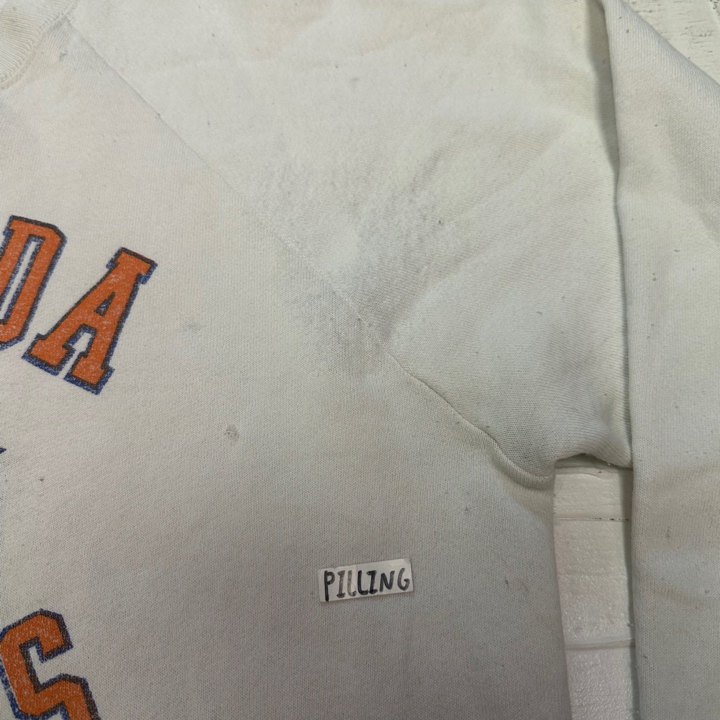 Vintage NFL White Florida Gators Old Logo Sweatshirt