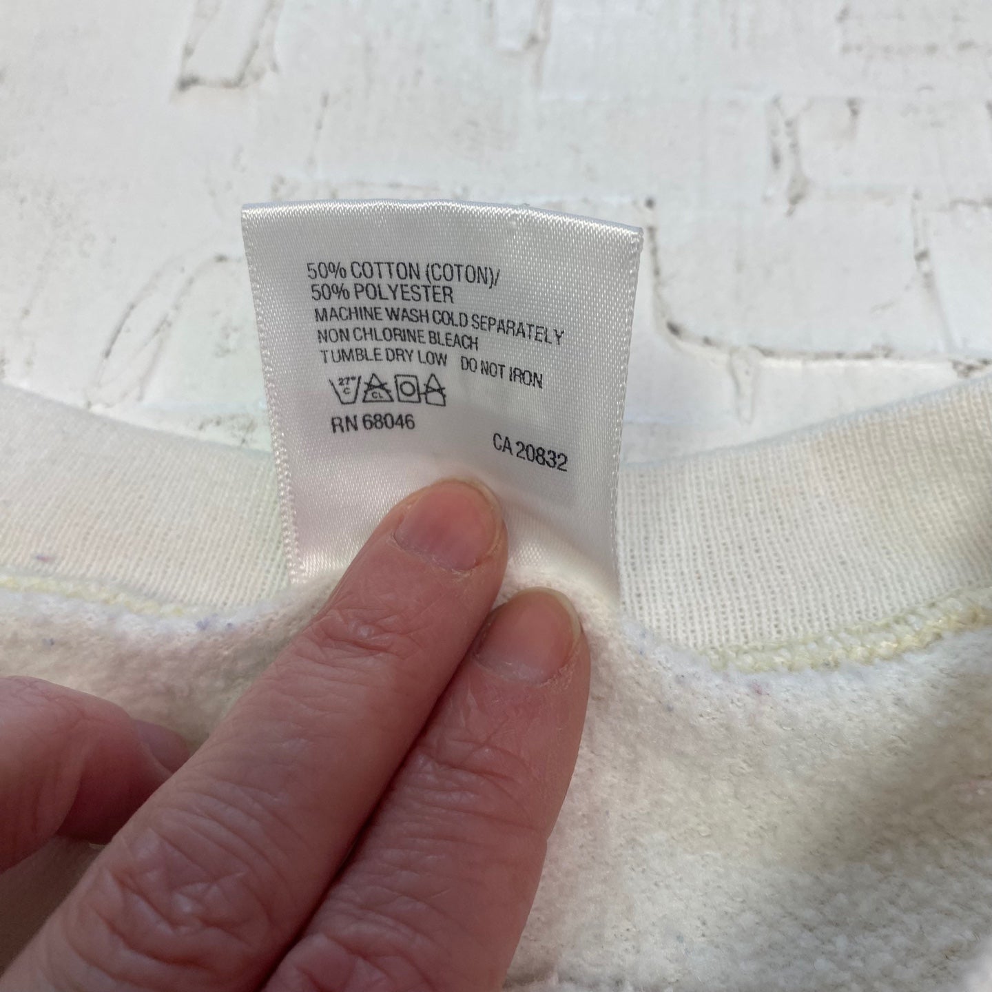 Vintage "Classic American Wear" White Sweatshirt