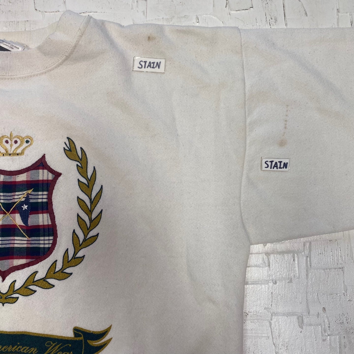 Vintage "Classic American Wear" White Sweatshirt