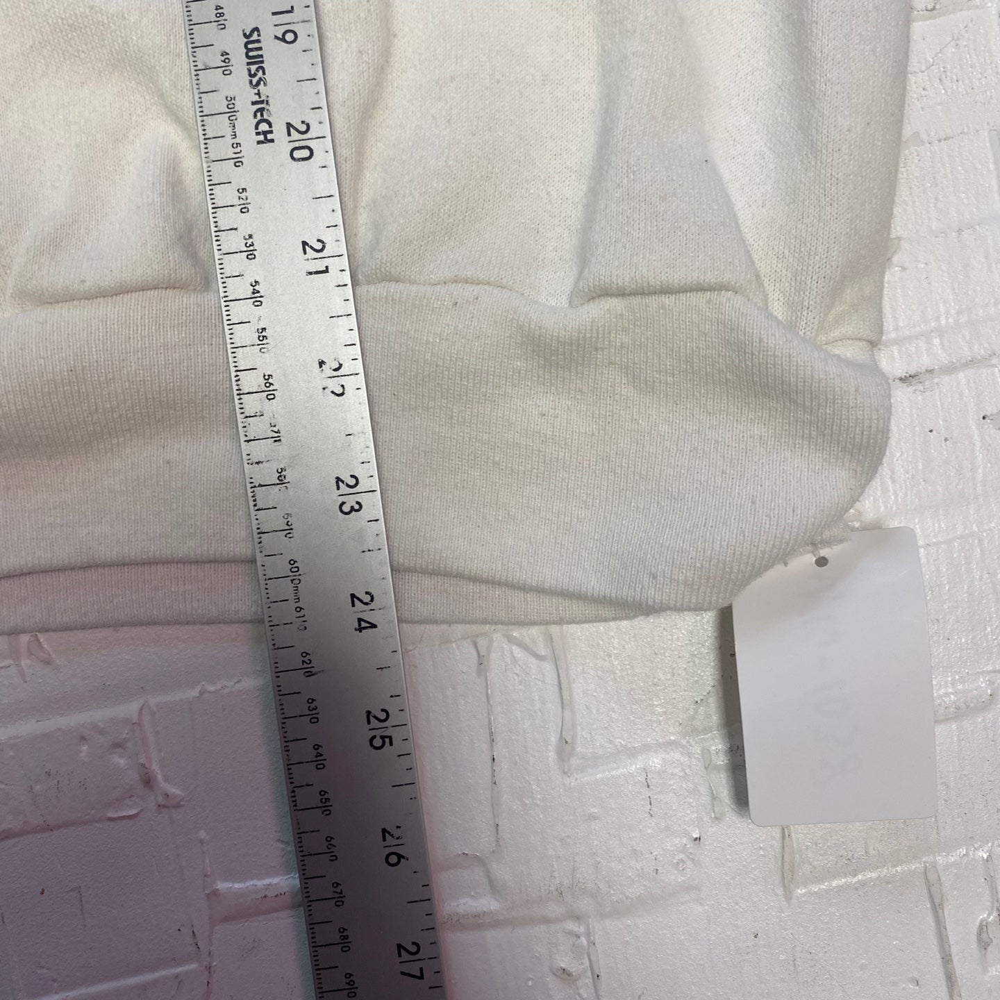 Vintage "Classic American Wear" White Sweatshirt