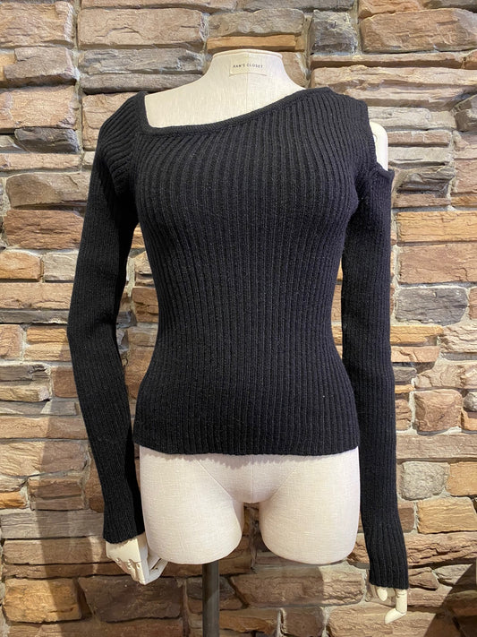 One Shoulder Cut Out Knit Sweater