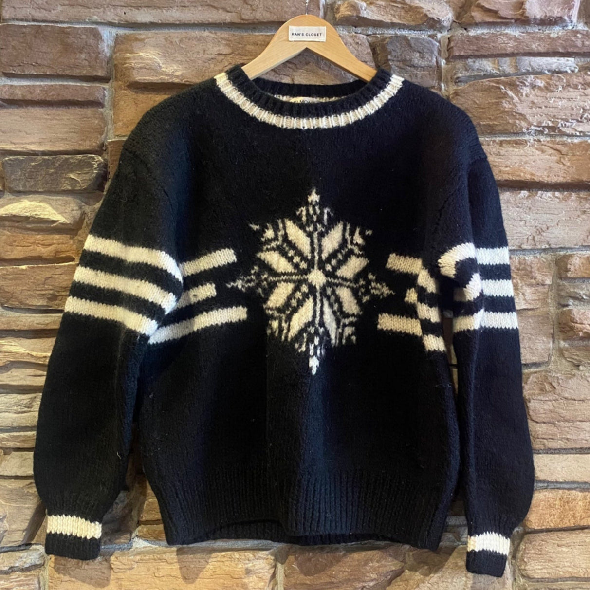 Vintage Club Monaco Black and White Wool Snowflake Knit Sweater