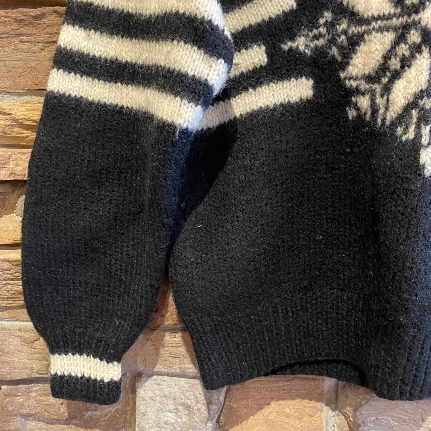 Vintage Club Monaco Black and White Wool Snowflake Knit Sweater