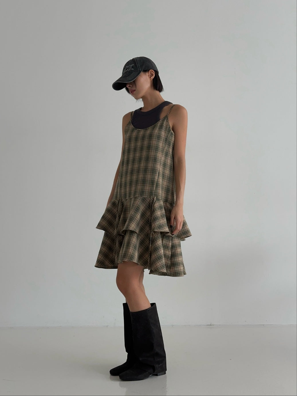 Irregular hem plaid dress