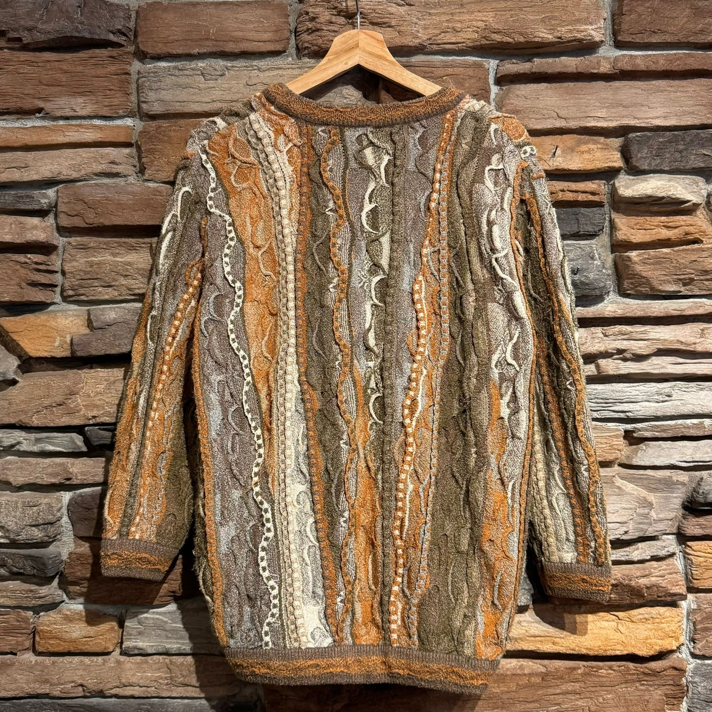 Vintage Old Country Coogi Like Knit Sweater | Vintage Sweater | 3D Print Sweater | Size L | SKU NPQ-2155 |