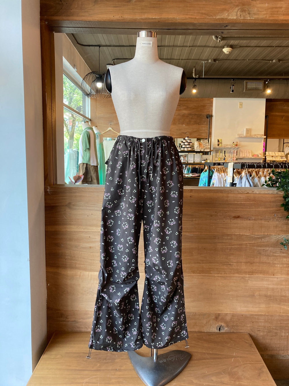 Brown Floral Summer Pant