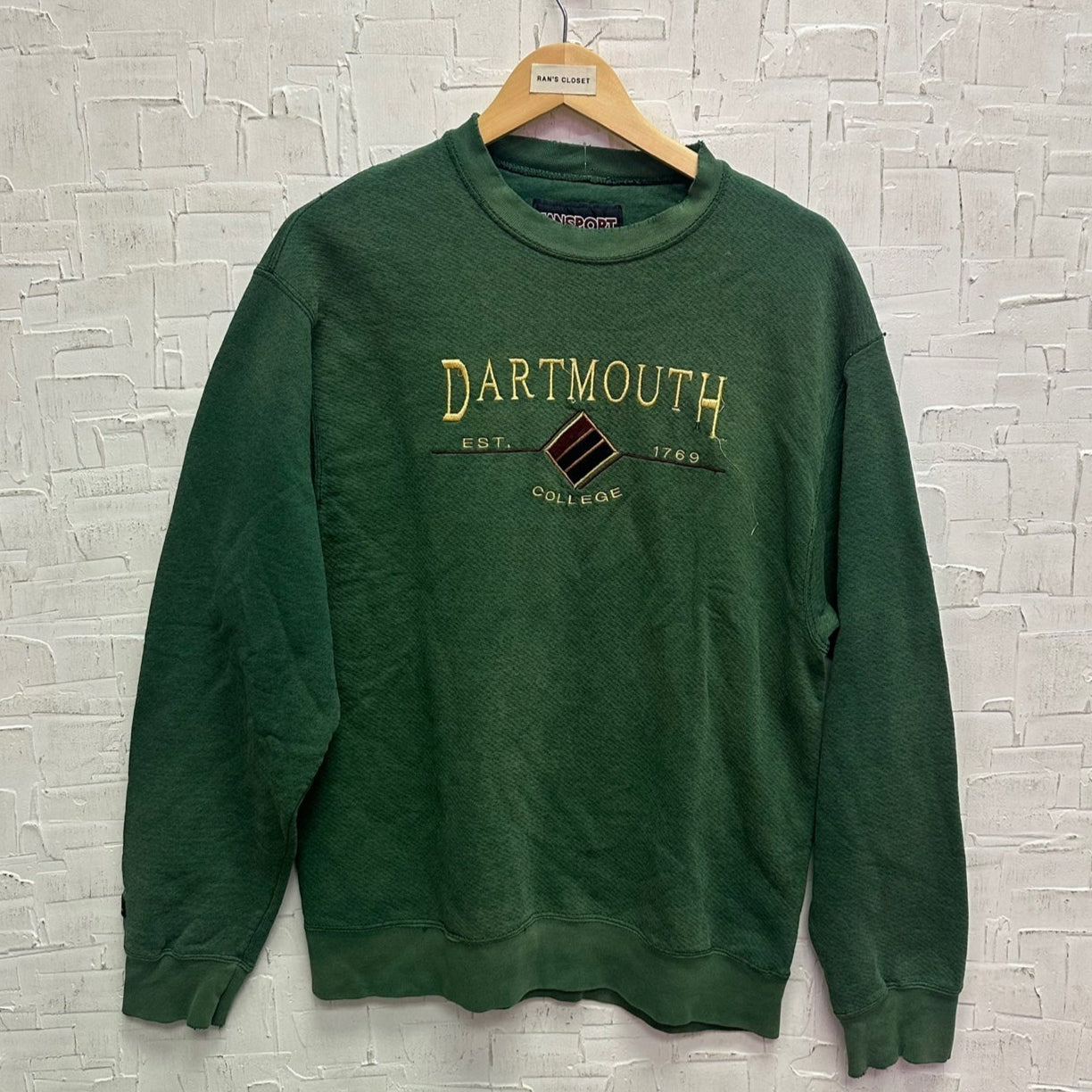 Vintage Distressed Dartmouth University Sweatshirt