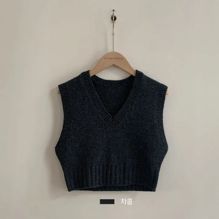 Cropped V-Neck Sweater Vest