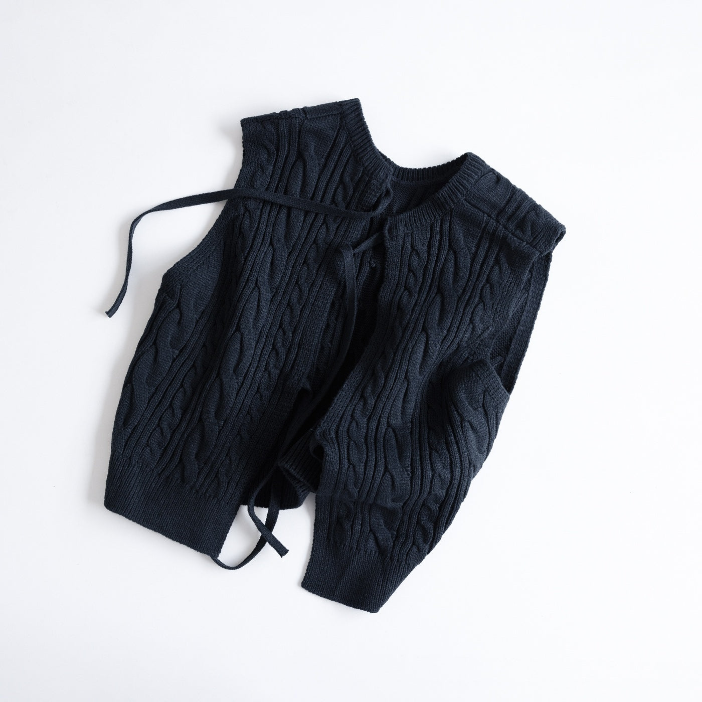 Tie Closure Knit Vest