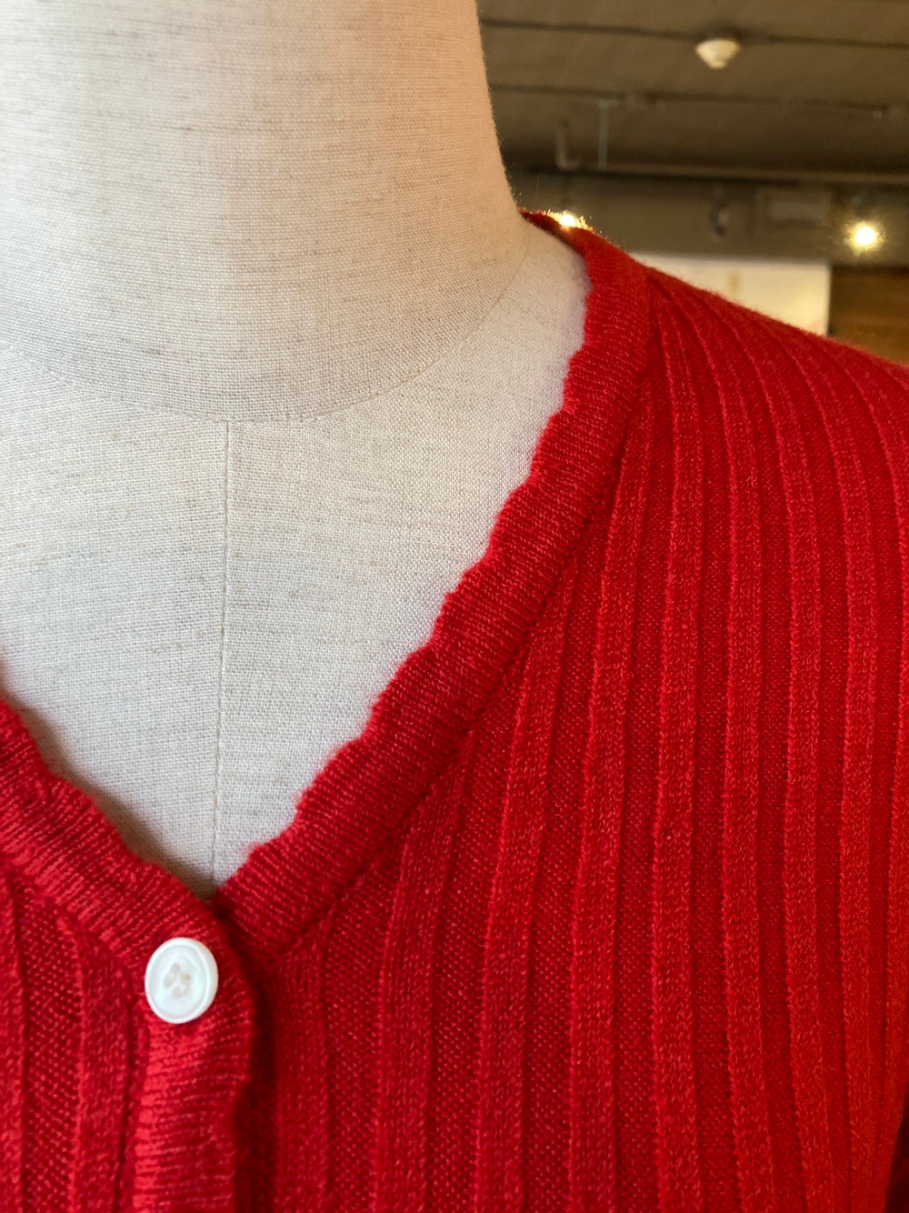 Scalloped Edge V-Neck Cardigan