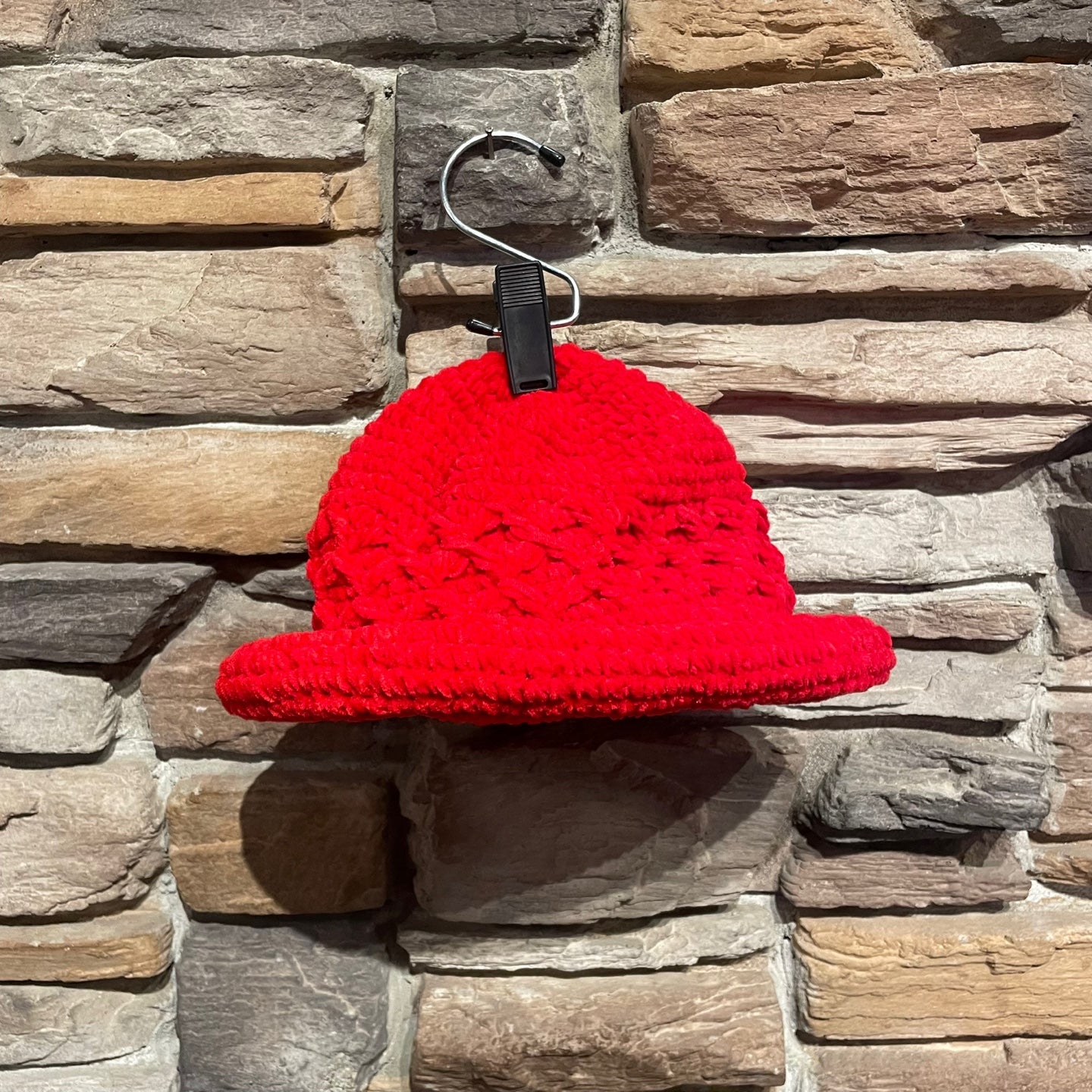 Short Brim Knit Hat