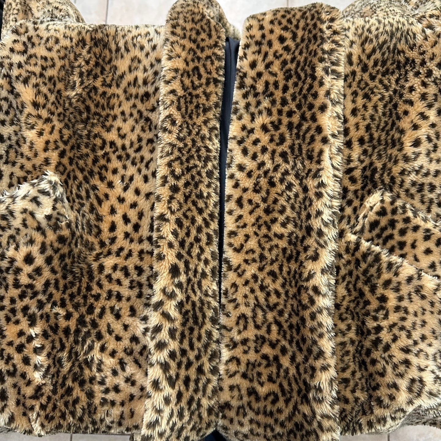 Vintage Collections Fuzzy Cheetah Print Jacket