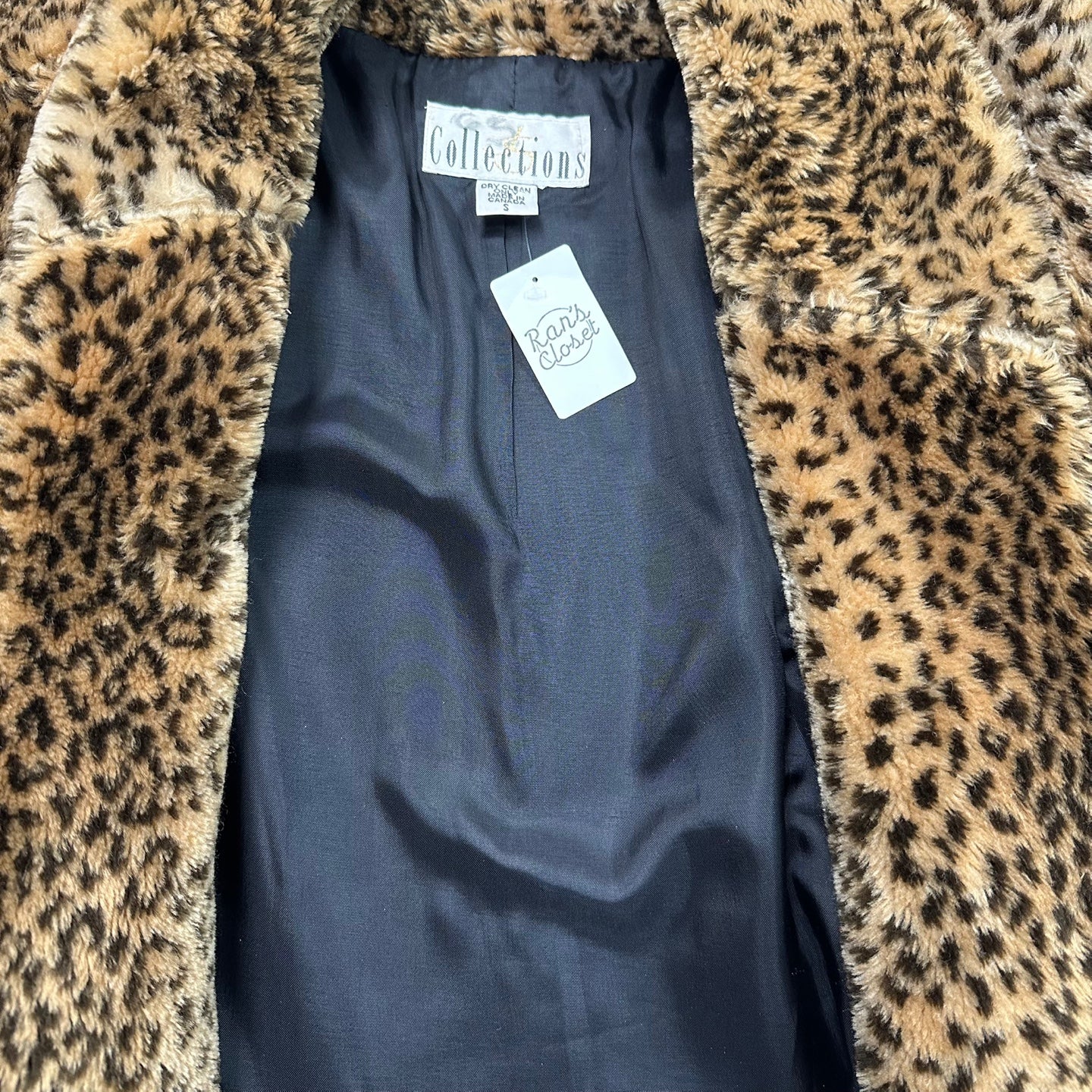 Vintage Collections Fuzzy Cheetah Print Jacket