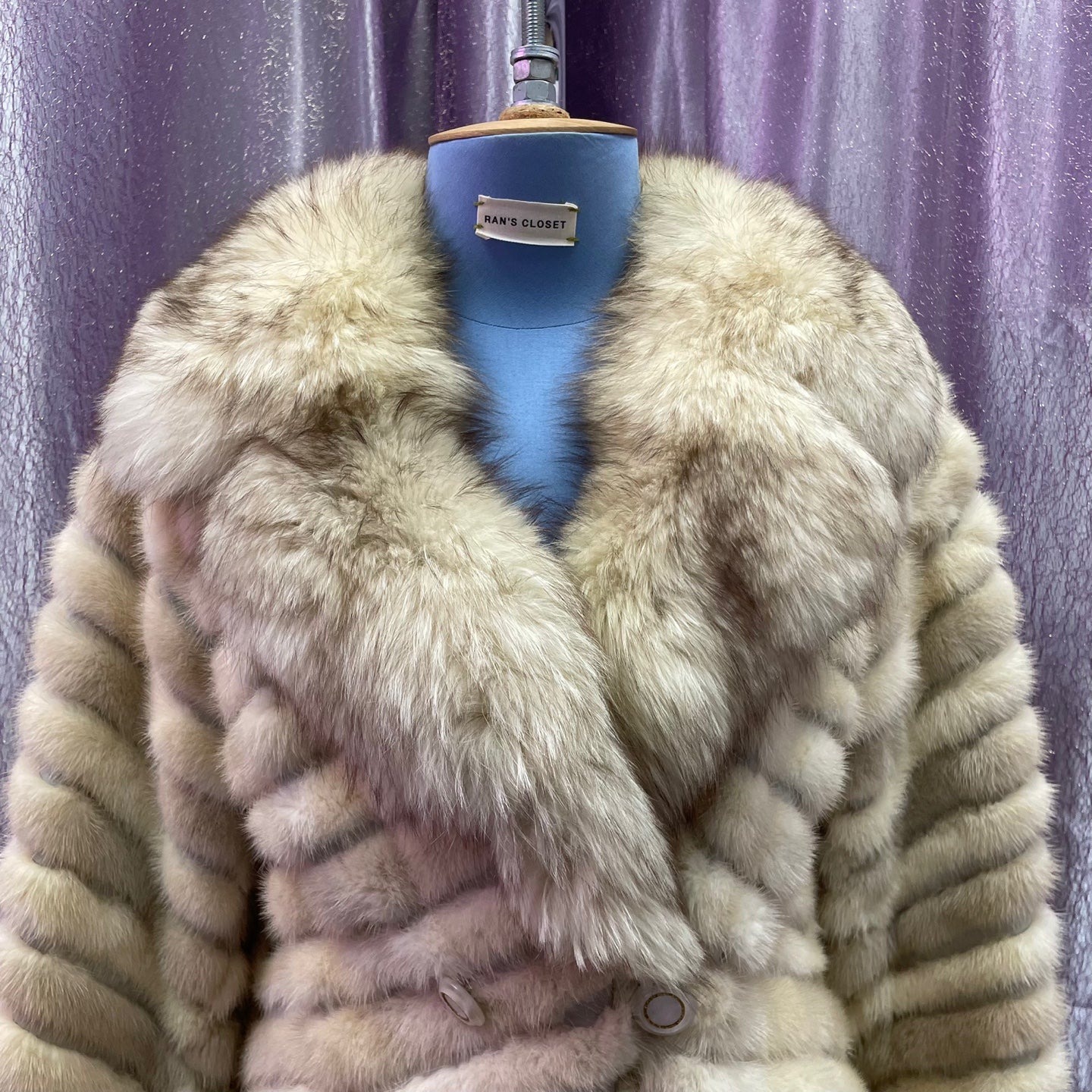 Vintage Ivory Fur Coat with Large Collar