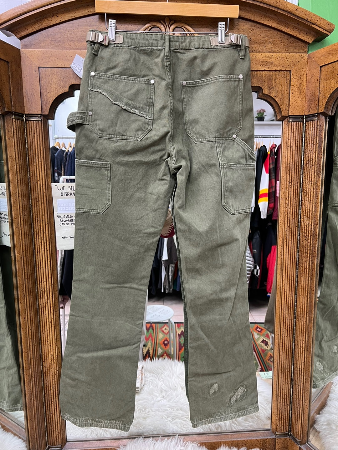 Vuja De Double Knee Distressed Army Green Cargo Pants