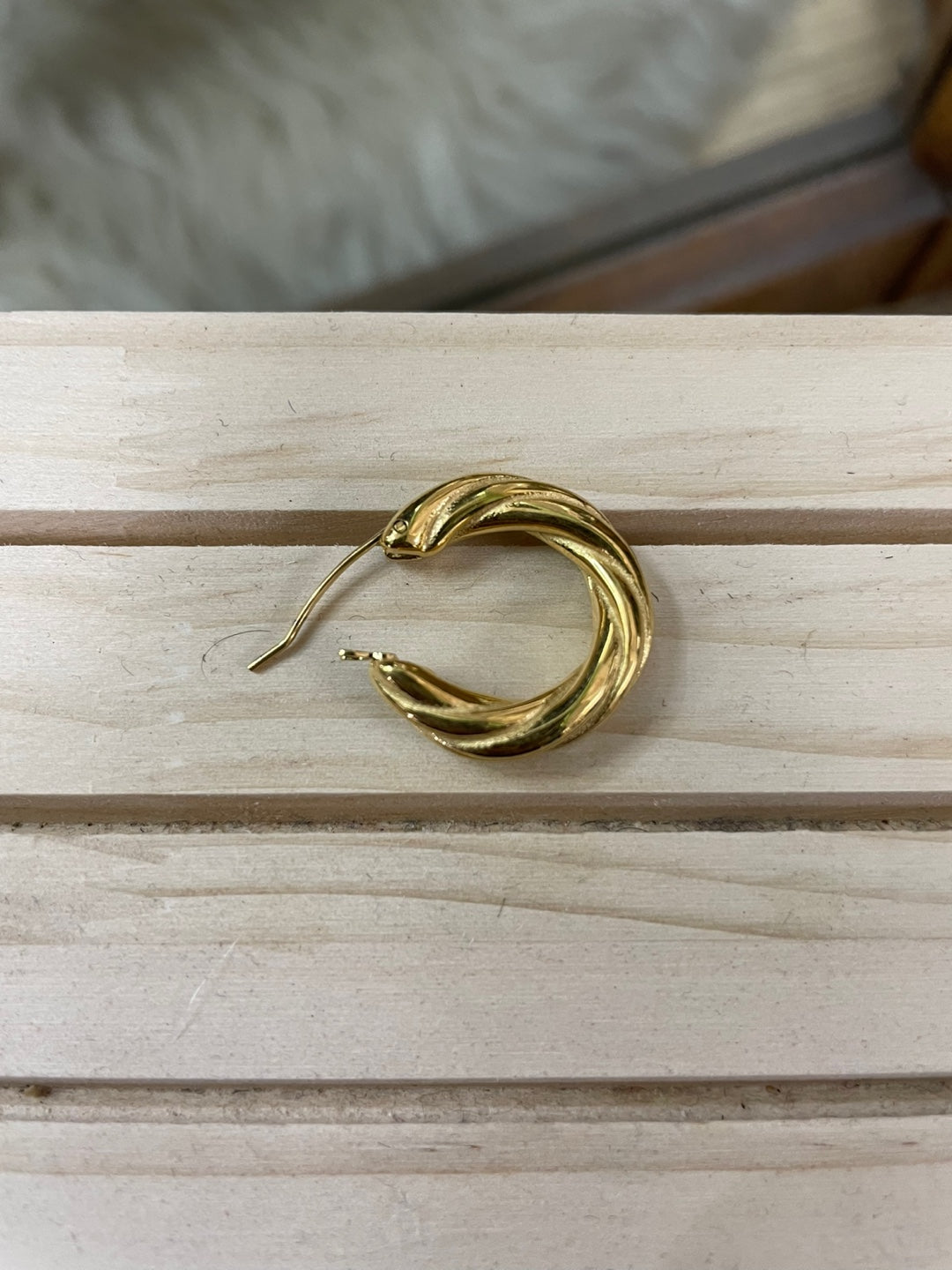 Textured Medium Gold Hoop