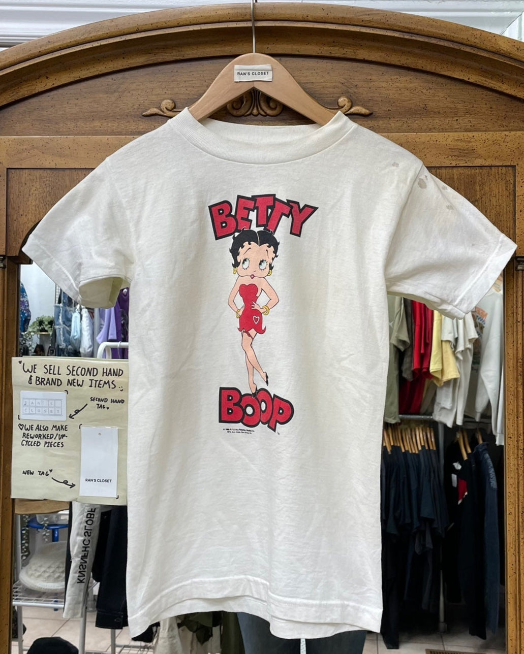 1988 Vintage Betty Boop Made in USA Graphic T-Shirt