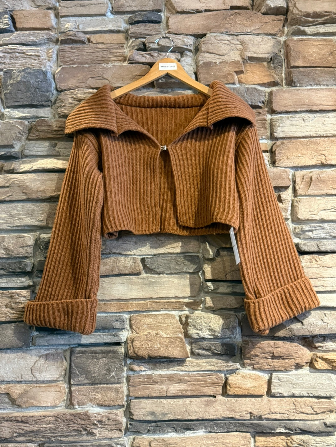 Cropped Hook and Eye Closure Cardigan