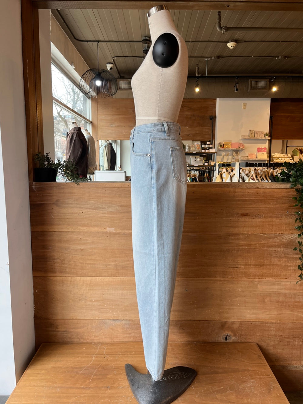 Light Wash Straight Leg Jeans